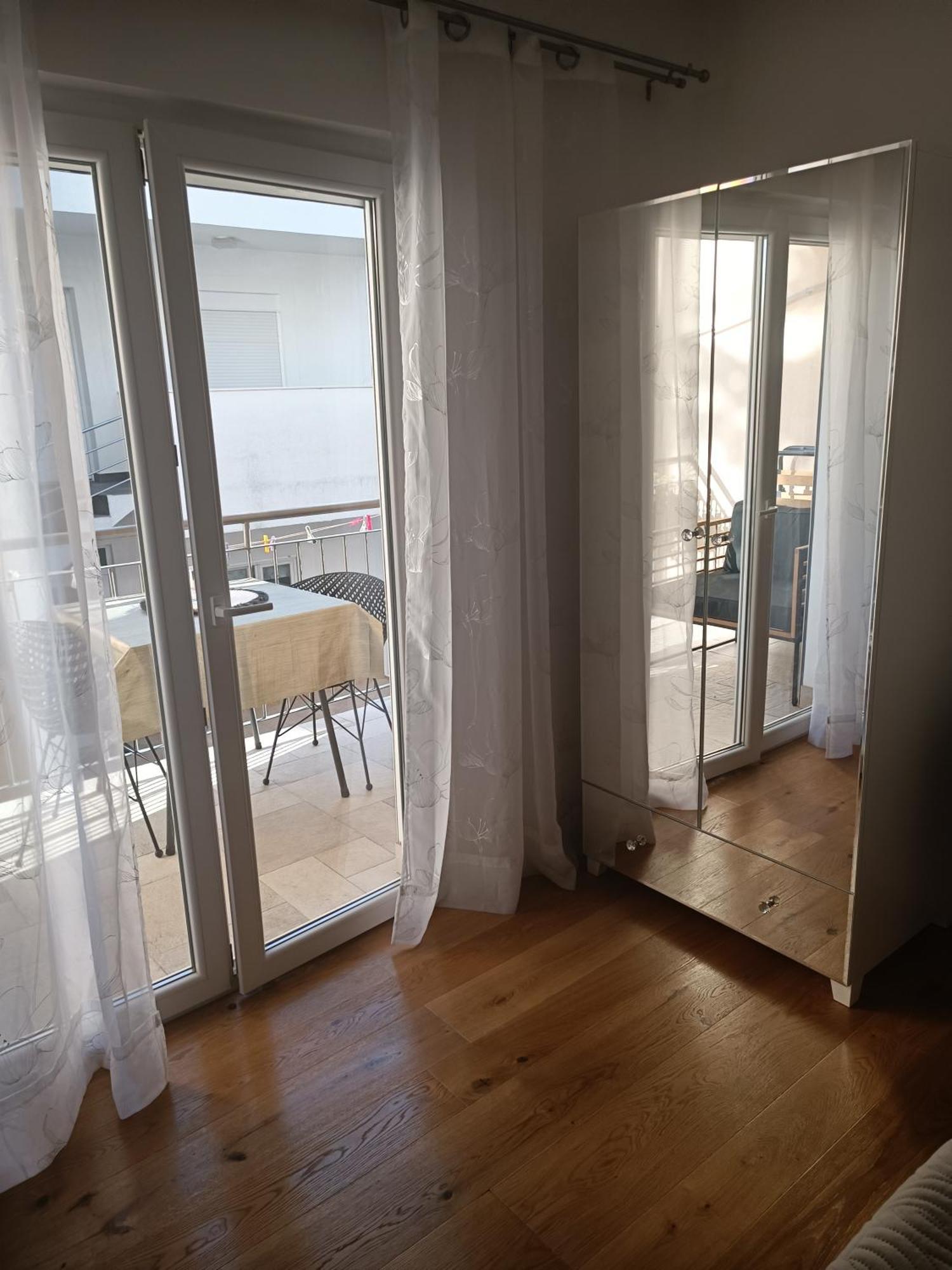Apartment Golden Sunrise - 4 Ul.Petra Svacica11 บาชกาโวดา ภายนอก รูปภาพ